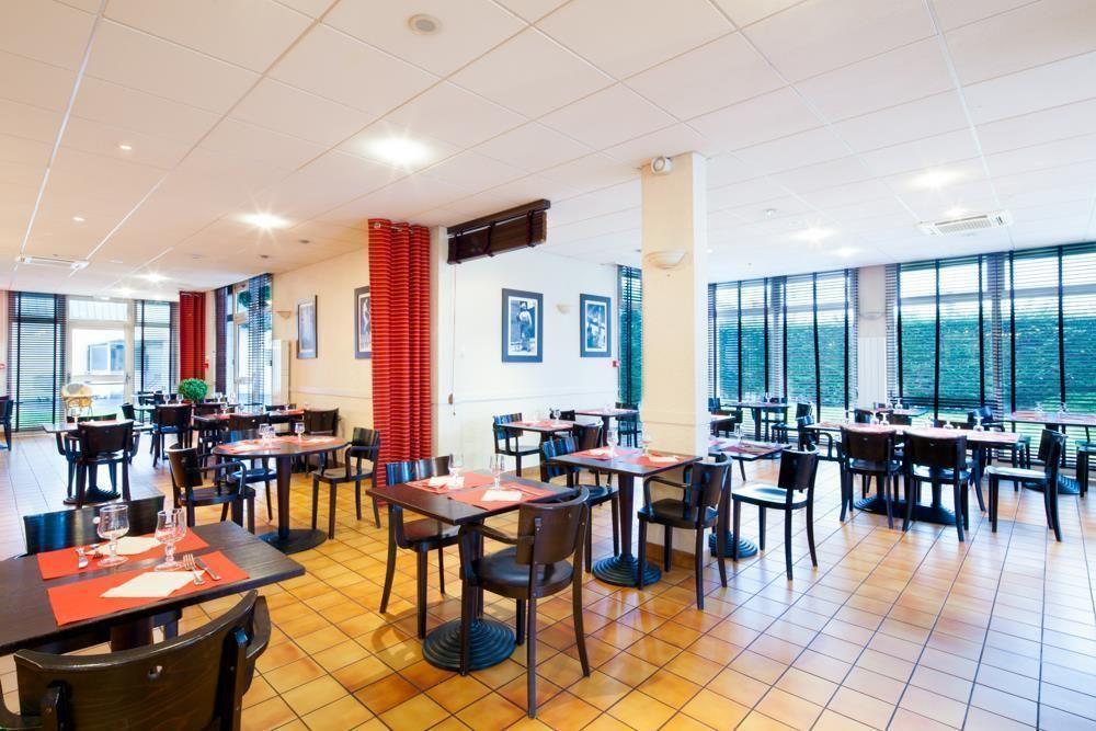 Comfort Hotel Montlucon Montluçon Exterior foto